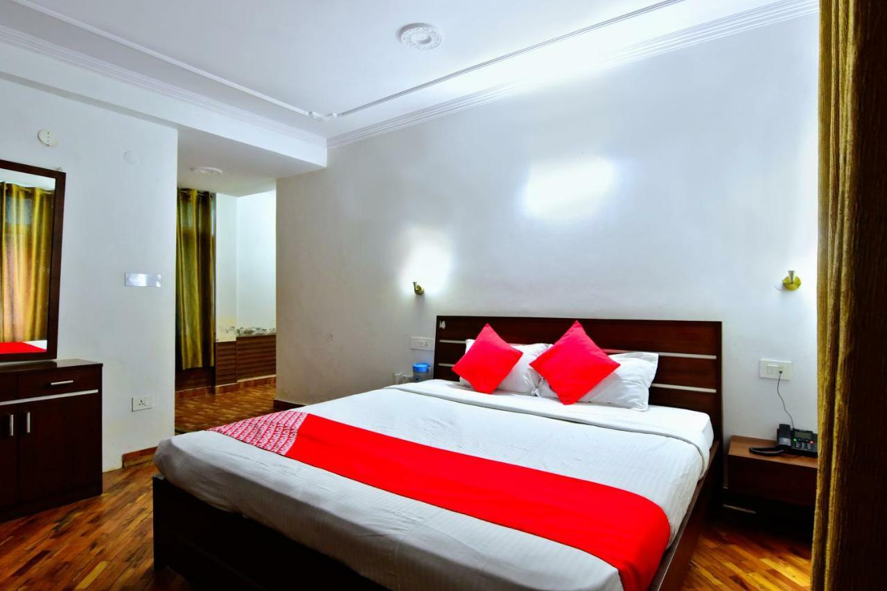מנאלי Oyo 38759 Tara Cottages מראה חיצוני תמונה